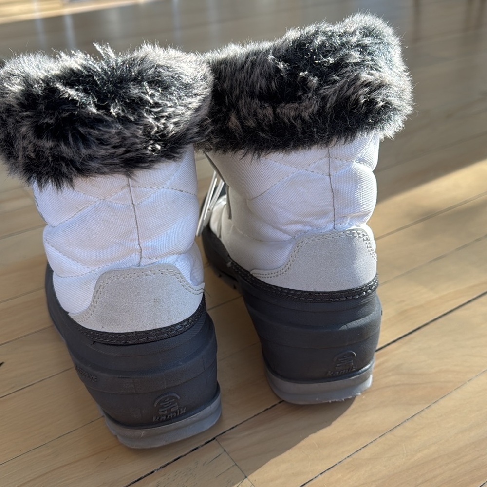 Kamik Women’s MomentumL2 Winter Boot Size 8 - Picture 3 of 5